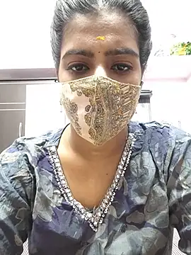 Tamil-Meenu12 live cam on StripChat