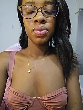 Im_Camila__ live cam on StripChat