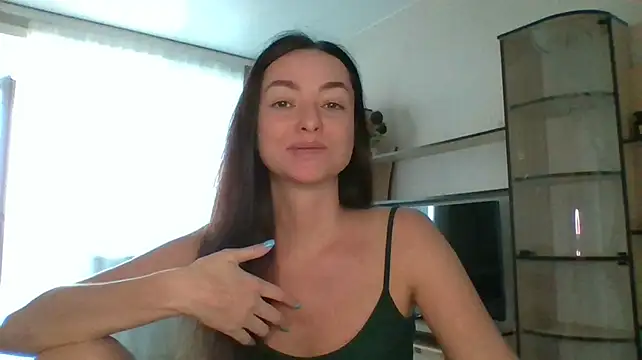 Mia_Salamanka live cam on StripChat