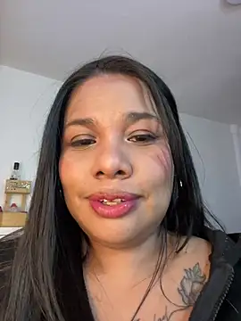 Rashell1_Queen live cam on StripChat