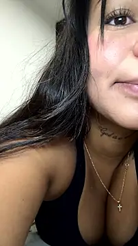 IsabelaVanegas_ live cam on StripChat