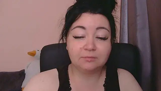 Medjik_lool live cam on StripChat