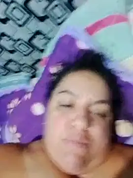 Alondrabb80 live cam on StripChat