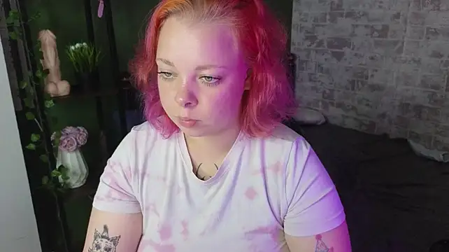 Vlada_vv live cam on StripChat