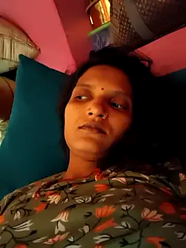 SS_sanjna live cam on StripChat