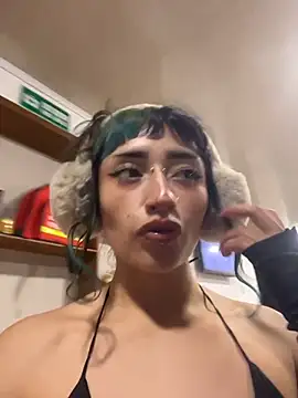 baby_akuma_ live cam on StripChat