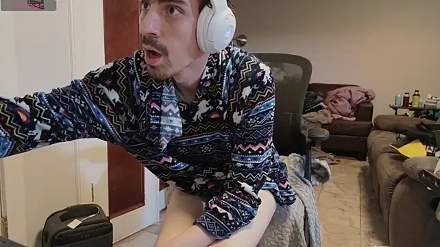 tallnerdyguy