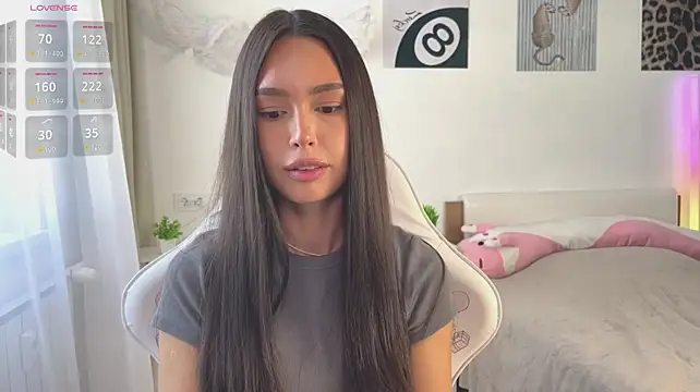 kittenrisha live cam on StripChat