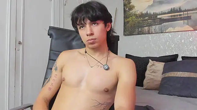 Tyler_durten live cam on StripChat