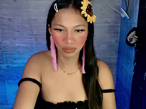 Angel_foxxxxx live cam on StripChat