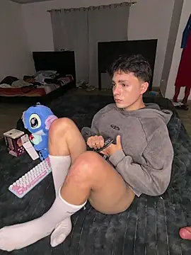 Samu__Hott21 live cam on StripChat