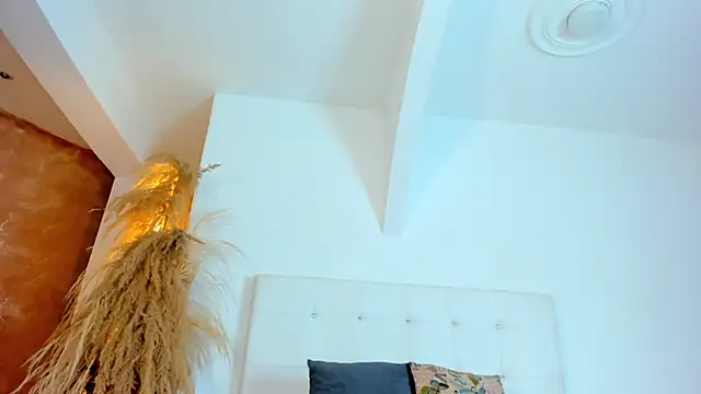 APRILL_FOXX webcam
