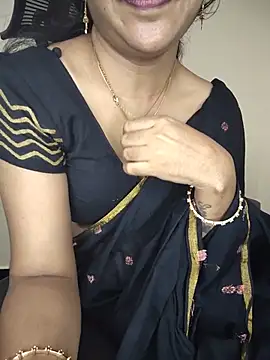 Cute-Smiely-Queen-Telugu webcam