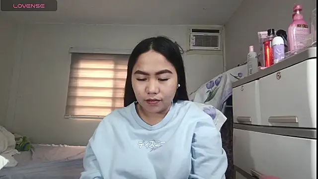 CandieHand webcam