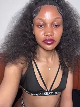 Sexxyronn webcam