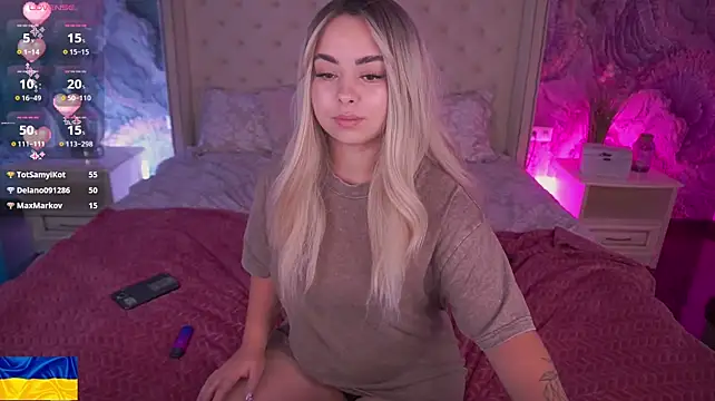 SusieWood live cam on StripChat