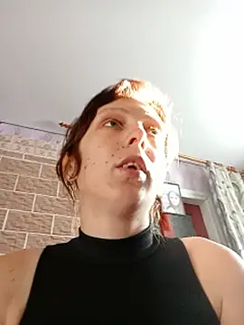 Ponka2011 live cam on StripChat