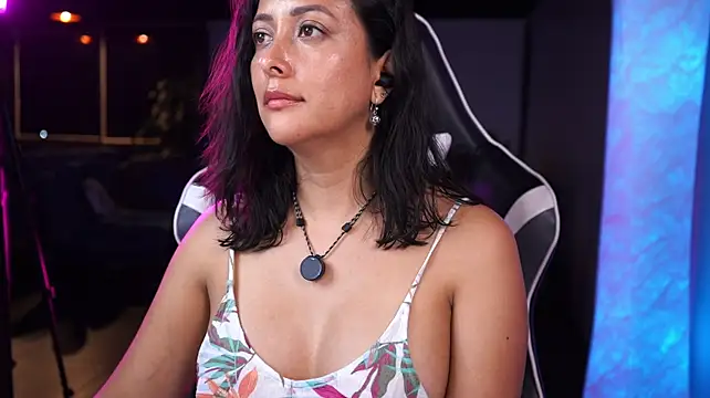 AnaPanther live cam on StripChat