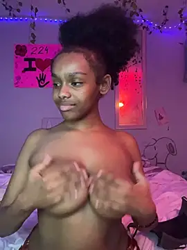 Aishadavis webcam