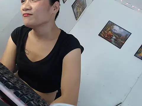 hot_gold69 live cam on StripChat
