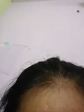 SEEMA_012 live cam on StripChat