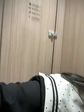 xiaoyi-989 🤗 naked cam