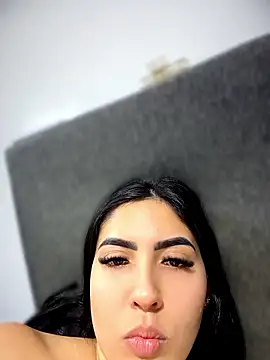 I_AM_SOPHIE_ live cam on StripChat