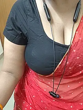 Tamil-ranjitha07 live cam on StripChat