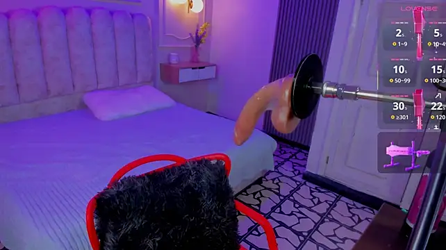 yourlittle_kathe live cam on StripChat