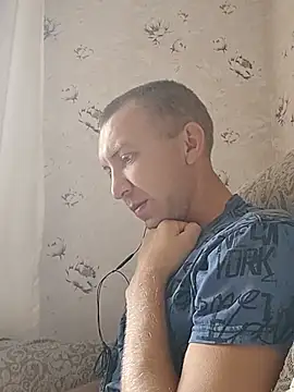_uncle_Mitya-43_ live cam on StripChat