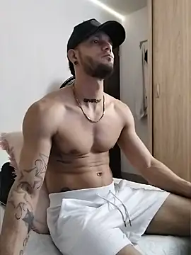 morenosiam live cam on StripChat