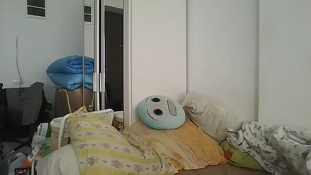 vitalik66679 live cam on StripChat
