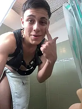 Ethanx18_ live cam on StripChat