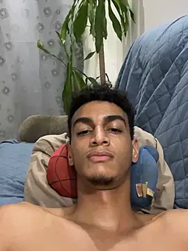 Nico_dusk010 live cam on StripChat