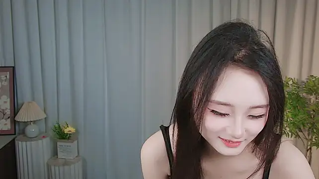 zaizai-66 live cam on StripChat