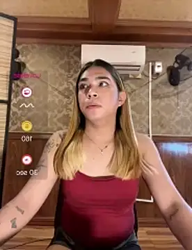 Miss_alcyone live cam on StripChat