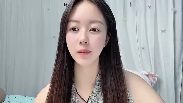 xiaomei1122 live cam on StripChat