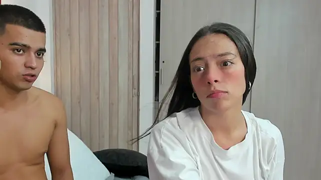 sara_timmy live cam on StripChat