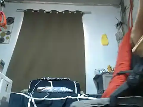 30cmHORSECOCKSELFSUCKER webcam