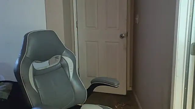 huntzg23 (Ask my age) - #american #big-cocks #bisexuals #brunettes #cam2cam #cheap-privates #cumshot #daddies #masturbation #muscular #recordable-privates #recordable-publics #shower #small-audience #smoking #striptease #tattoos #white