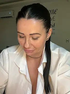 IRISWHITE17 webcam