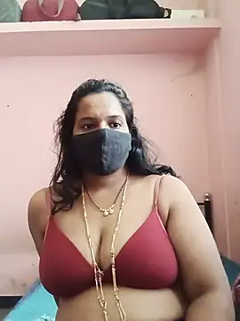 Miss-Dolly07 webcam