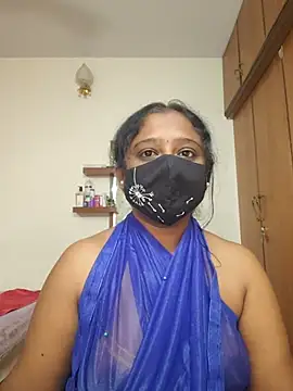 sexynayan23 (F milf) - Shower in group show