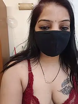 Hot_pooja2