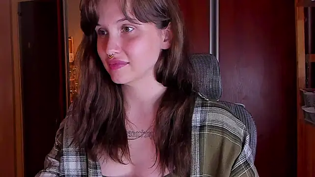 hellfirekiss live cam on StripChat