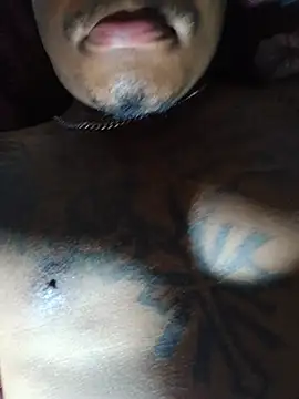 chezz05 live cam on StripChat