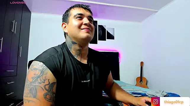 thiago__cp01 live cam on StripChat