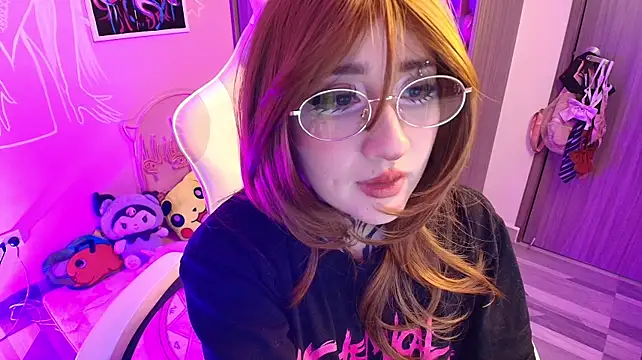 Miwa_violet live cam on StripChat