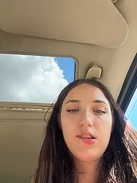DollyTall live sex cam