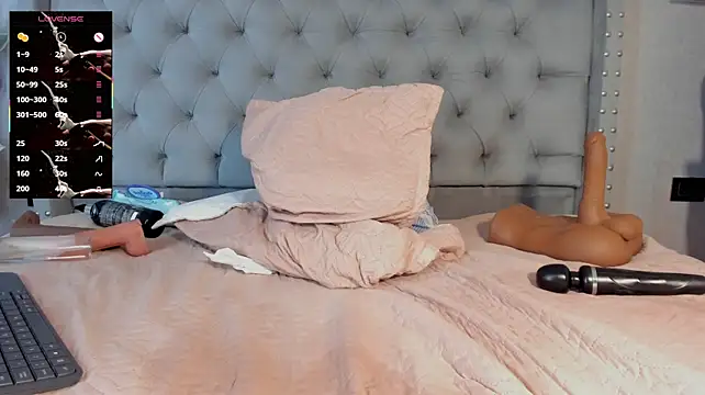 angeline_blake_ webcam